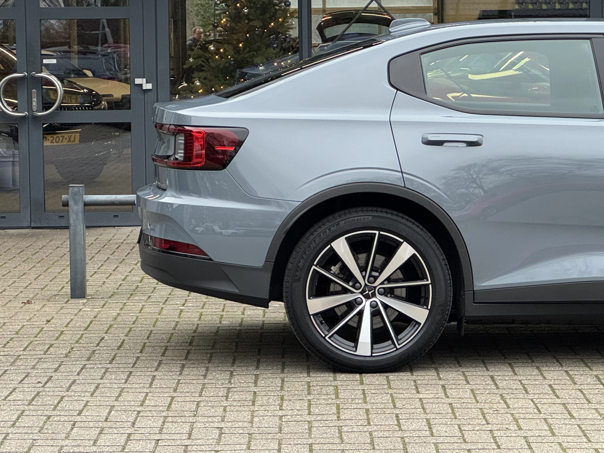 Hoofdafbeelding Polestar 2