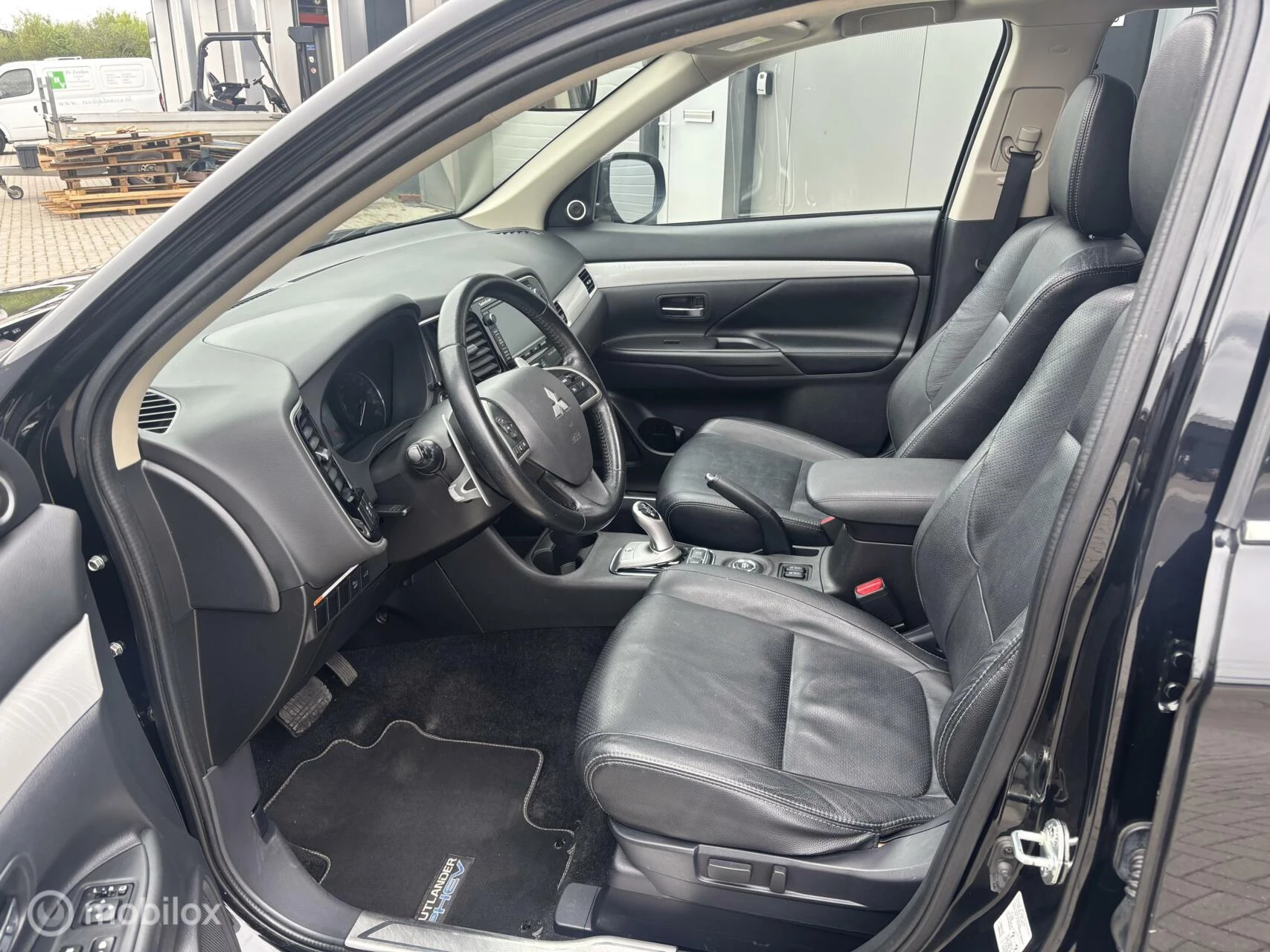 Hoofdafbeelding Mitsubishi Outlander