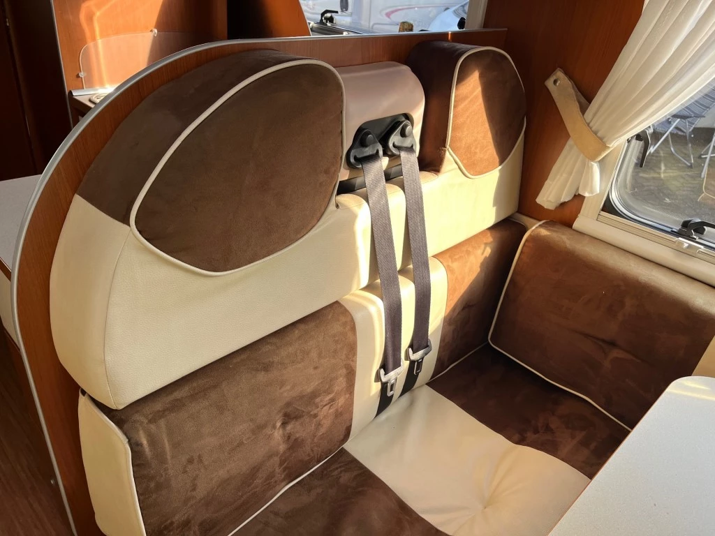 Hoofdafbeelding McLouis P700 Steel 563 Airco Cruise