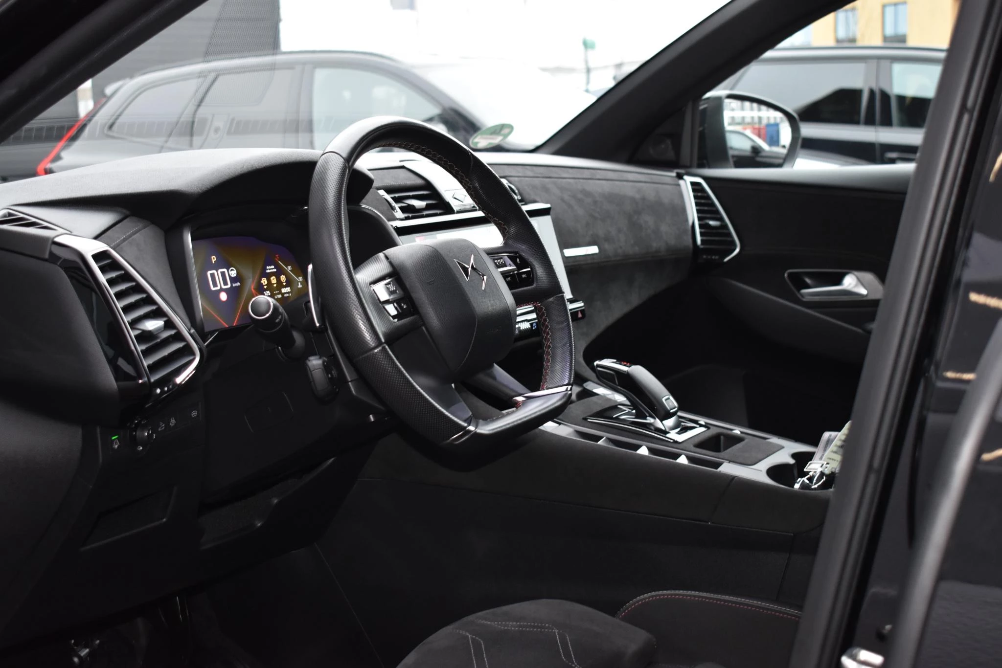 Hoofdafbeelding DS DS 7