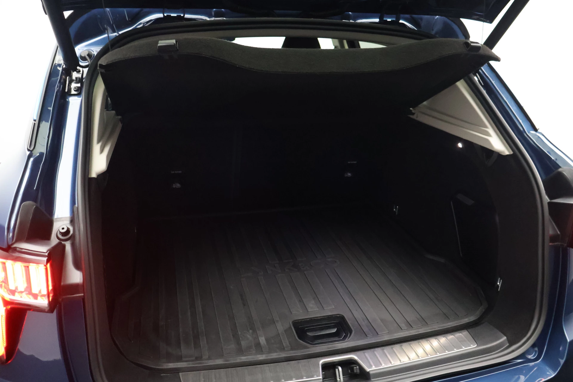 Hoofdafbeelding Lynk & Co 01