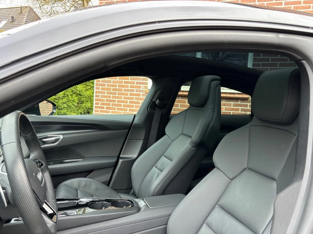 Hoofdafbeelding Audi e-tron GT