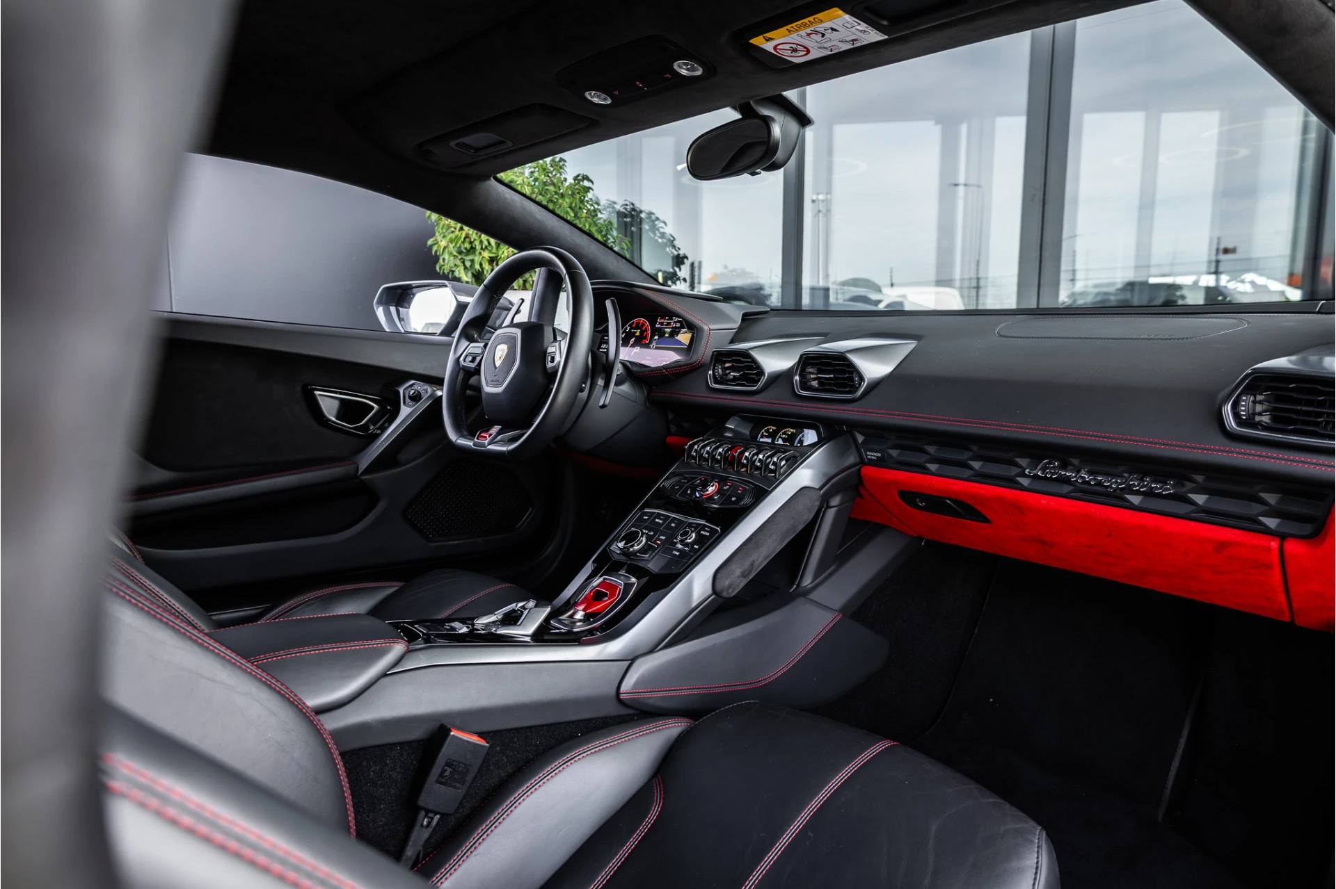 Hoofdafbeelding Lamborghini Huracán