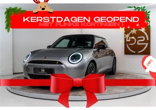 MINI Electric Mini Cooper SE Favoured 54.2 kWh 218PK NIEUW | Pakket XL | Harman/Kardon | Pano | Sfeer | VOL!