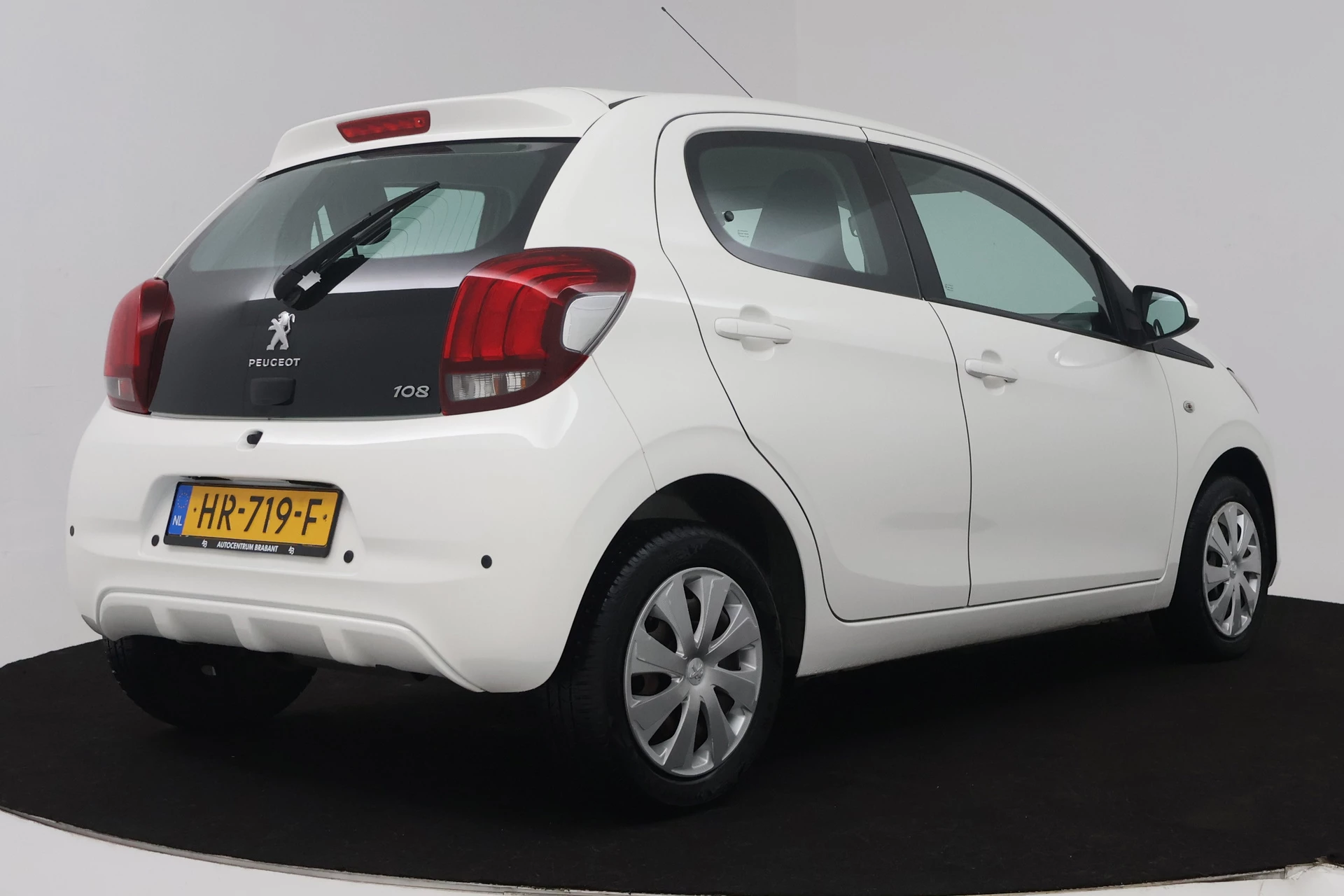 Hoofdafbeelding Peugeot 108