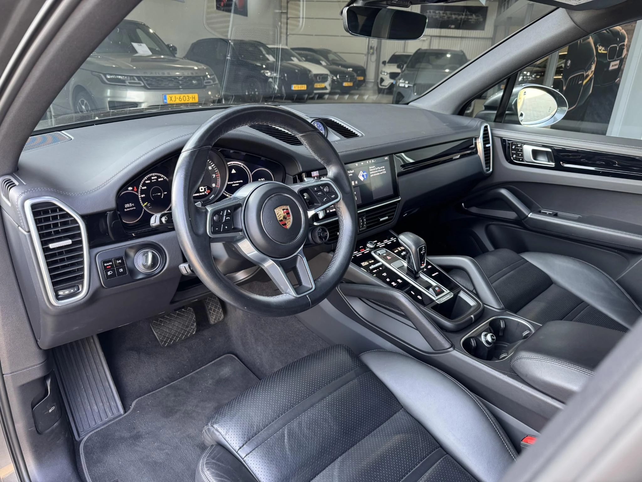 Hoofdafbeelding Porsche Cayenne