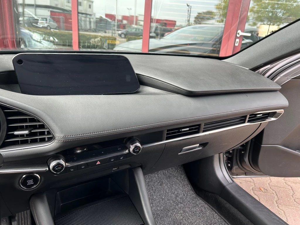 Hoofdafbeelding Mazda 3