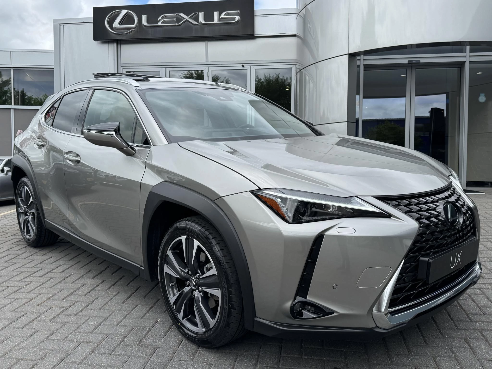 Hoofdafbeelding Lexus UX