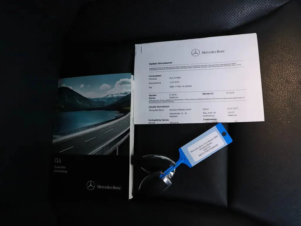 Hoofdafbeelding Mercedes-Benz CLA