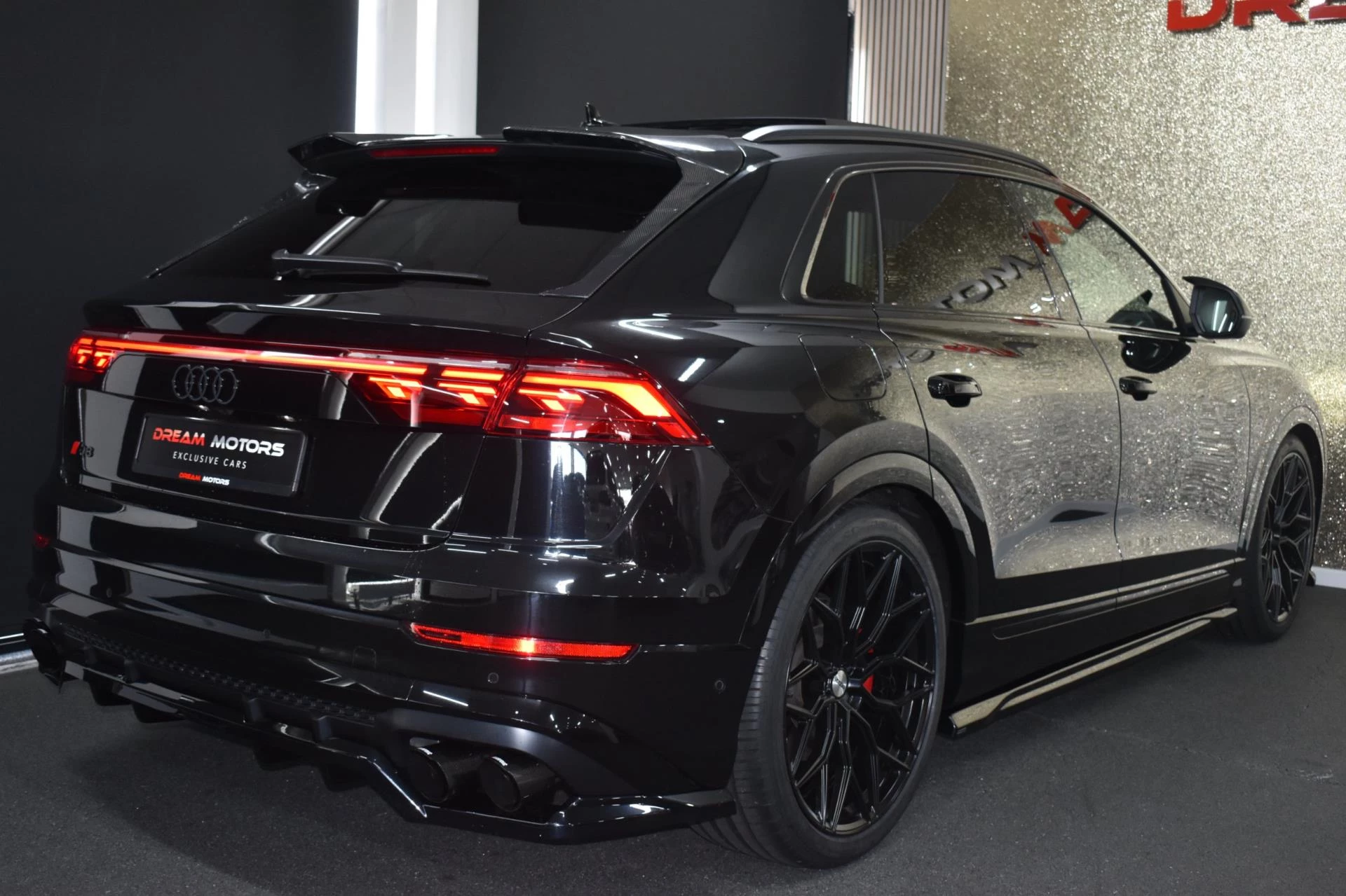 Hoofdafbeelding Audi Q8