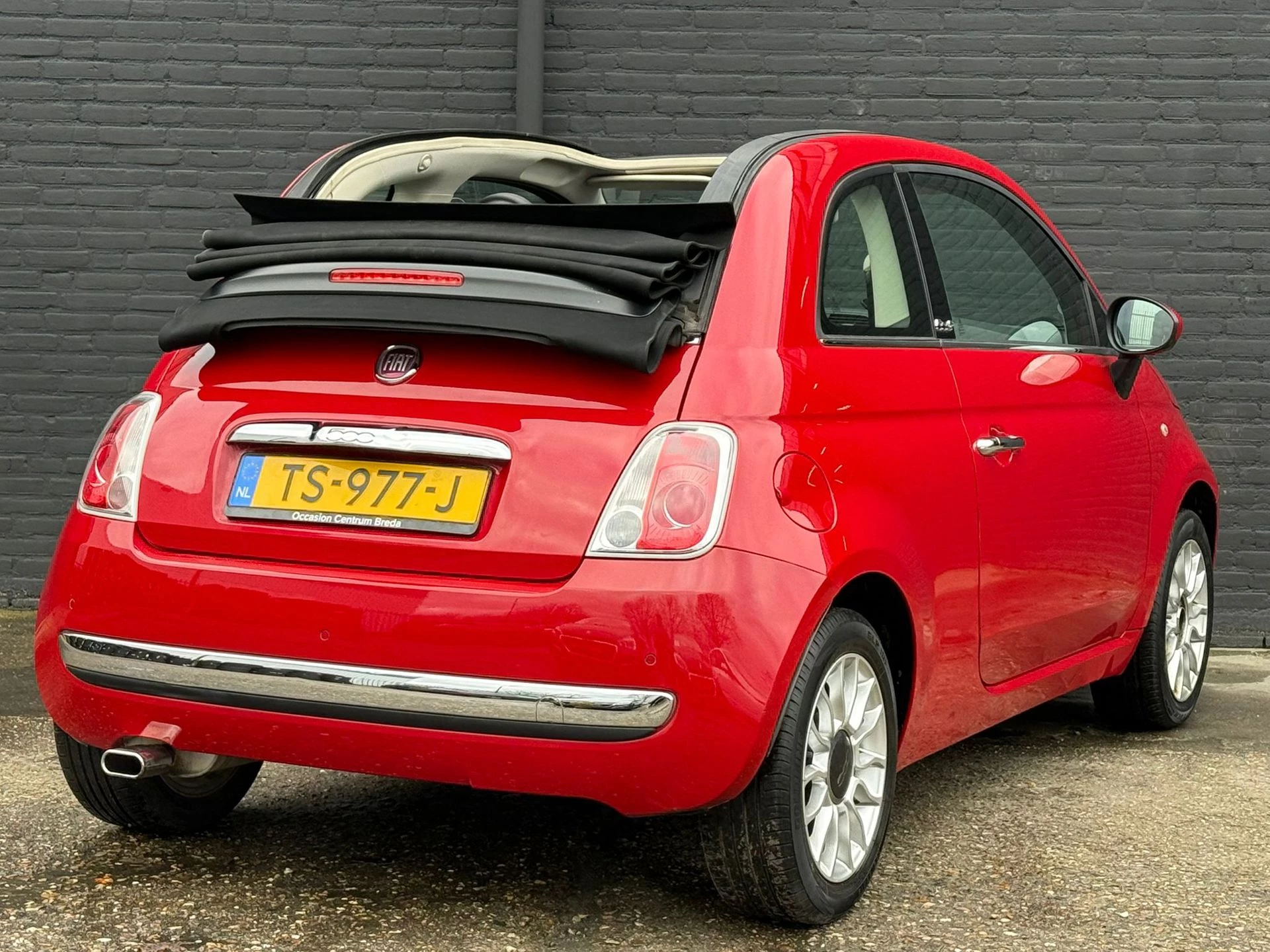 Hoofdafbeelding Fiat 500C