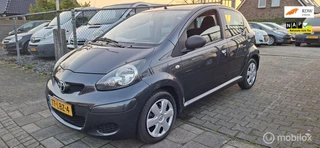 Toyota Aygo 1.0-12V Access bouwjaar 2010