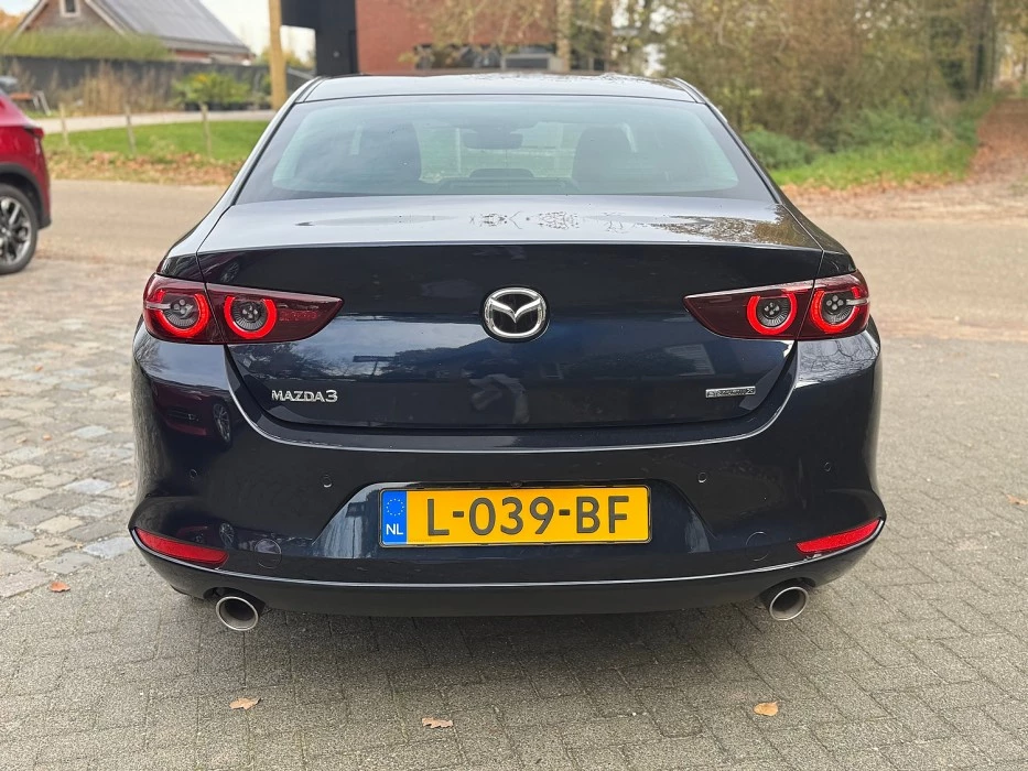 Hoofdafbeelding Mazda 3