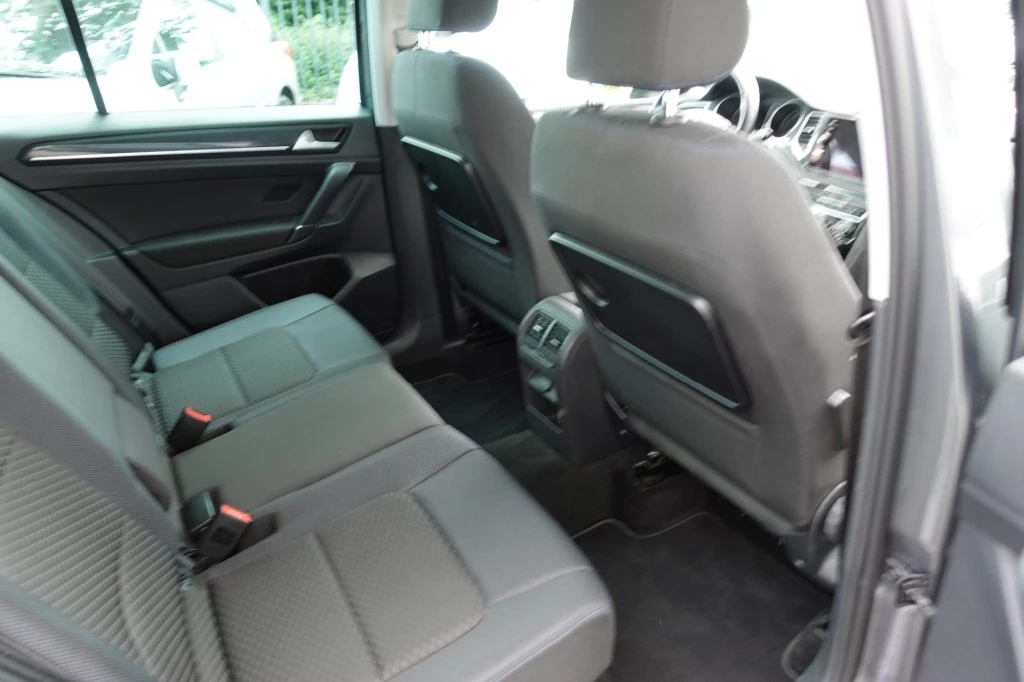 Hoofdafbeelding Volkswagen Golf Sportsvan
