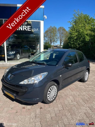 Peugeot 206 + 1.1 XR