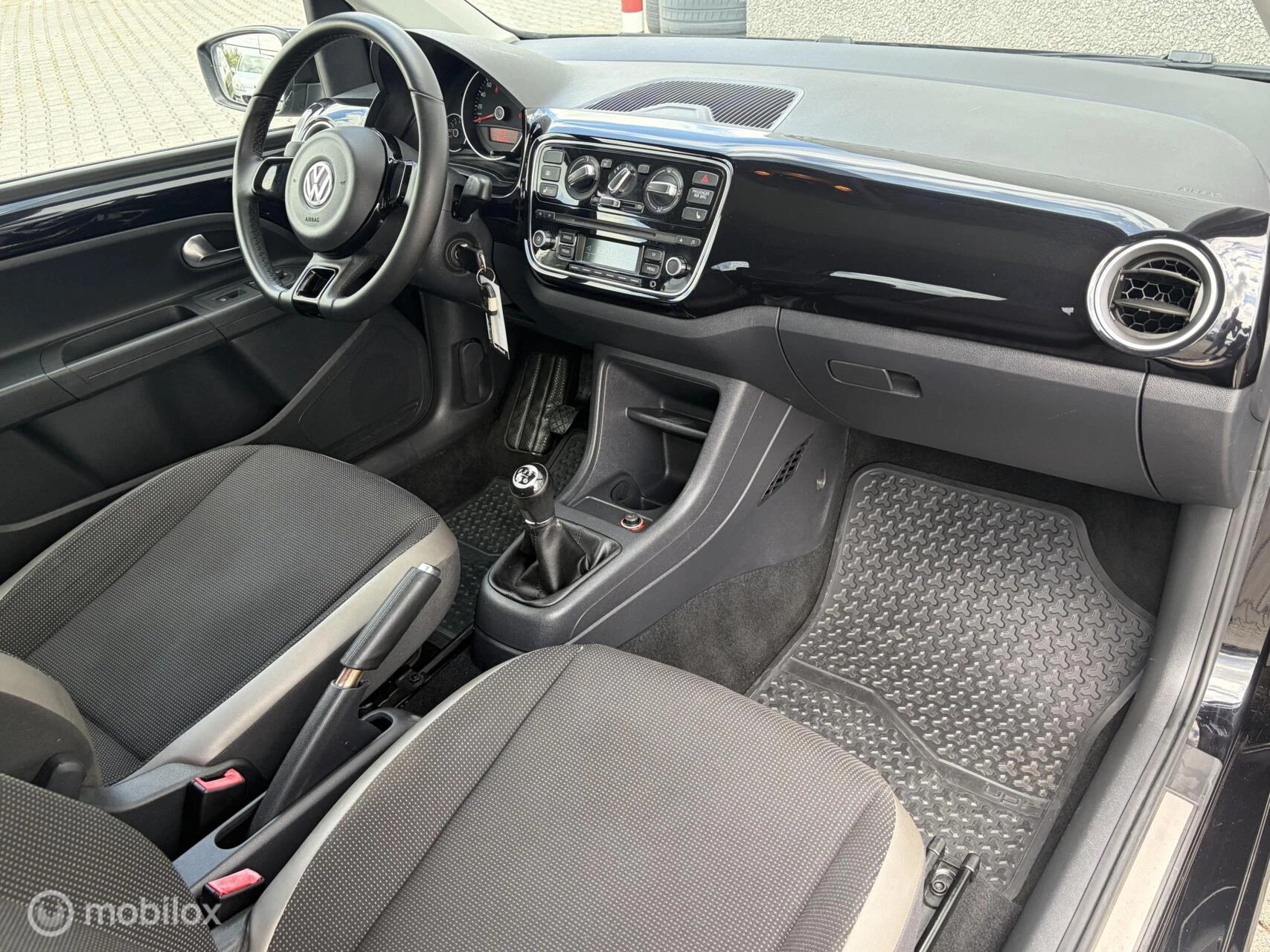 Hoofdafbeelding Volkswagen up!