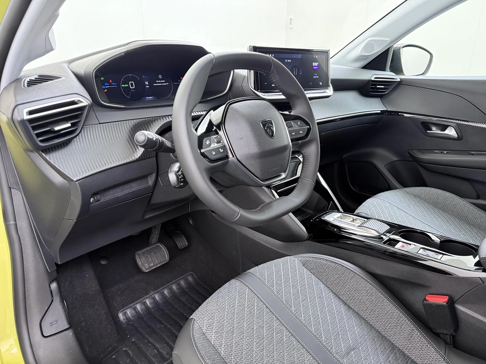 Hoofdafbeelding Peugeot e-208