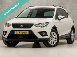 SEAT Arona 1.0 TSI Luxury (APPLE CARPLAY, GROOT NAVI, CLIMATE, KEYLESS, CAMERA, GETINT GLAS, SPORTSTOELEN, PARKEERSENSOREN, CRUISE, NIEUWSTAAT)