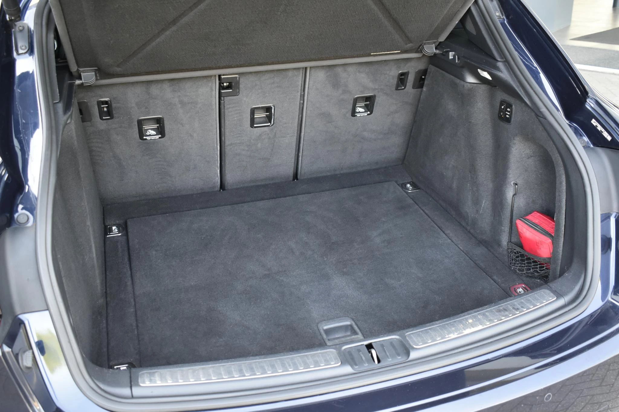 Hoofdafbeelding Porsche Macan