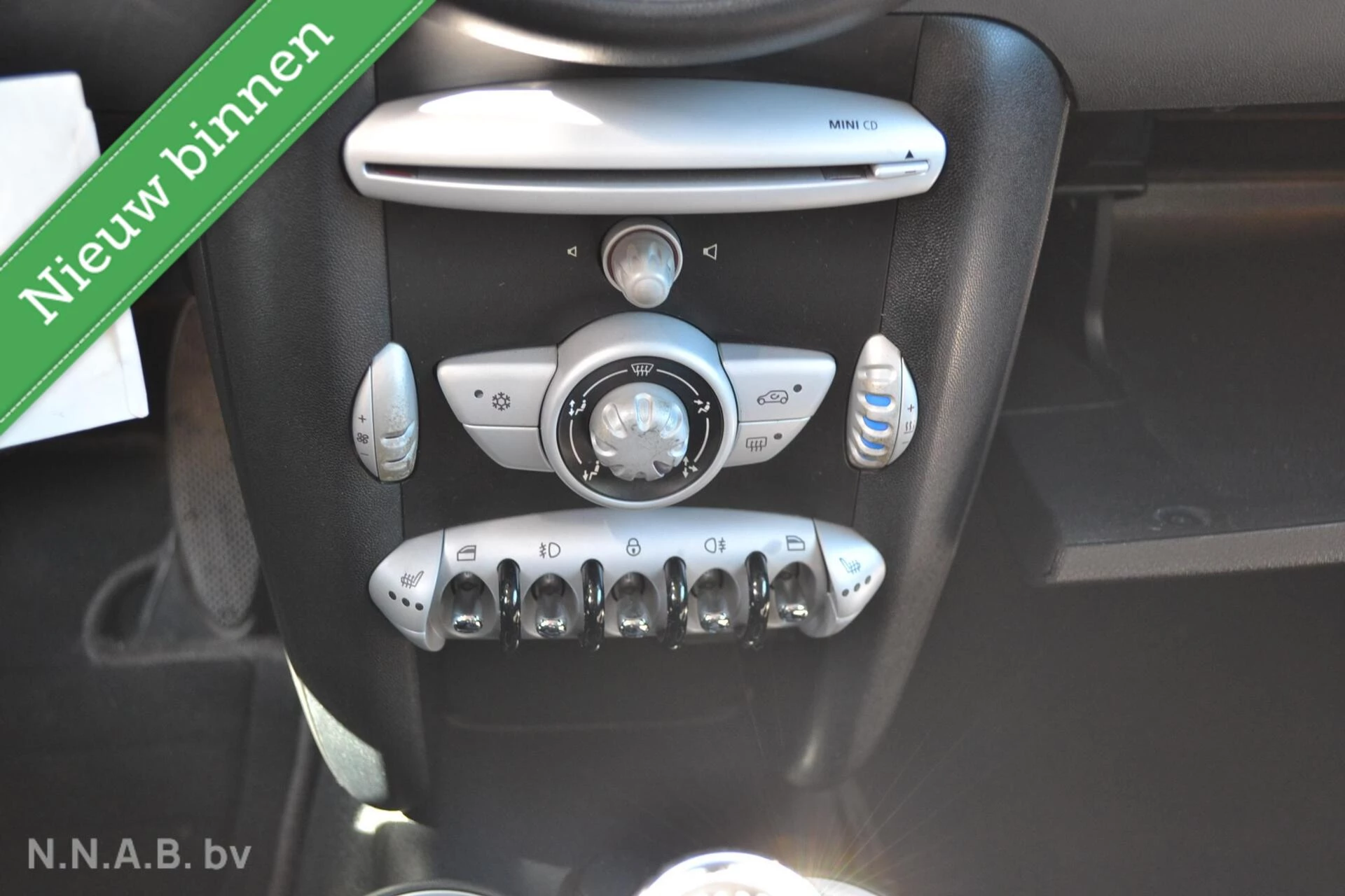 Hoofdafbeelding MINI One