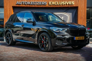 Hoofdafbeelding BMW X5 BMW X5 xDrive45e High Executive M Pakket Panoramadak Adapt. Cruise HUD Carbon Luxe Leder 21''LM