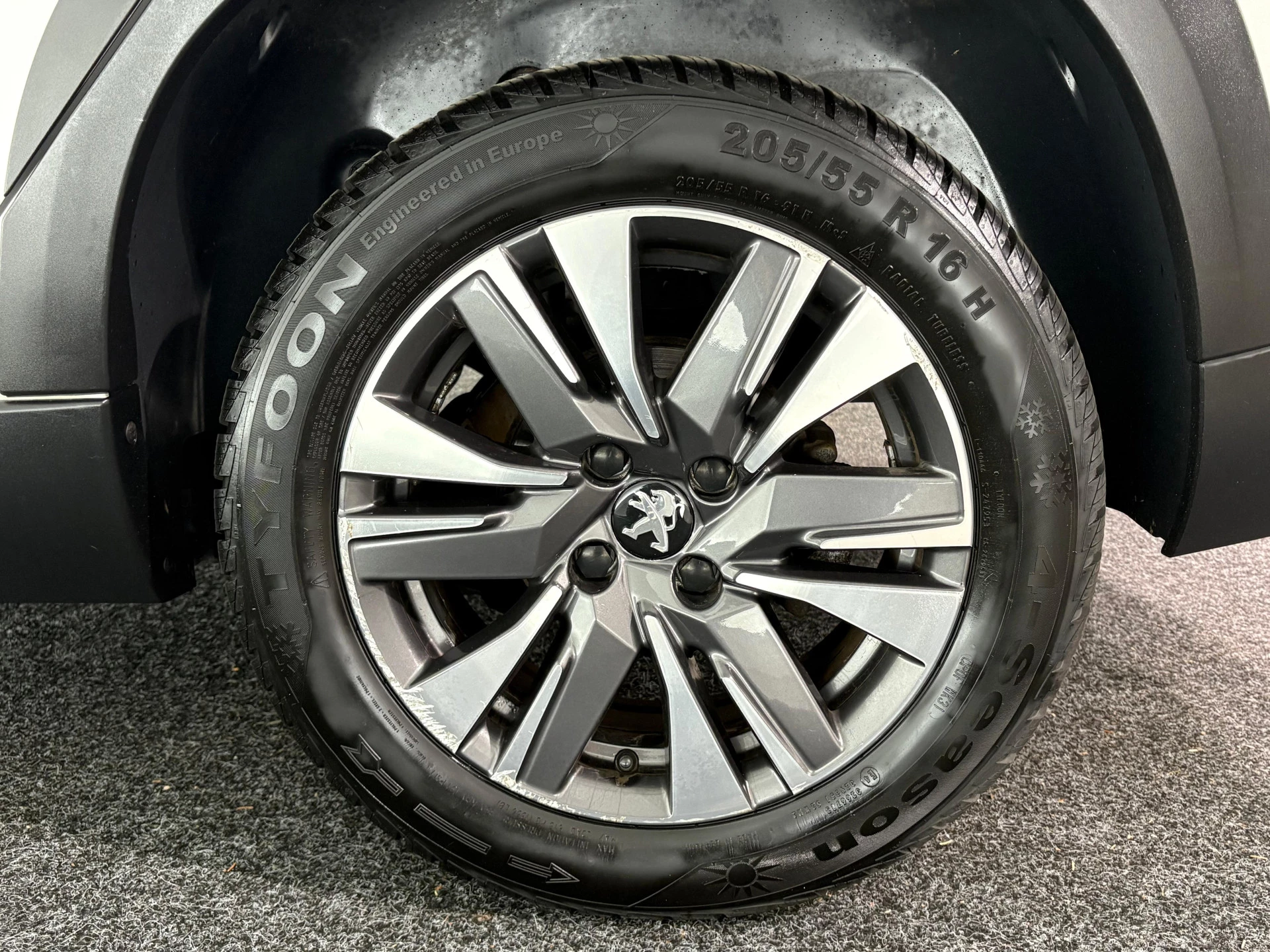 Hoofdafbeelding Peugeot 2008