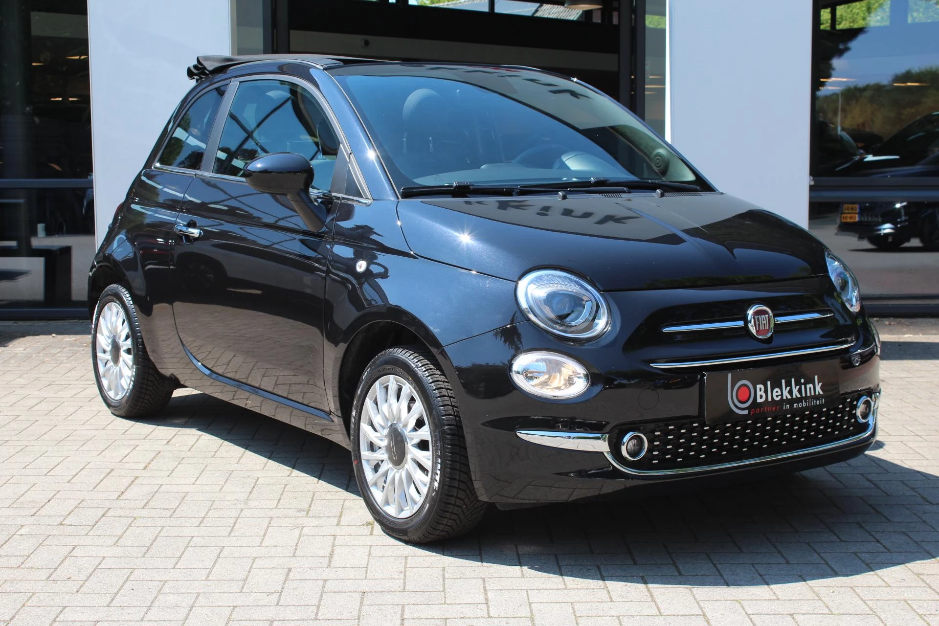 Hoofdafbeelding Fiat 500C