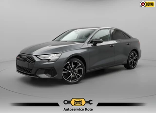 Audi A3 Limousine 30 TFSI Automaat * Carplay * Optiek Zwart * Parkeersensoren *