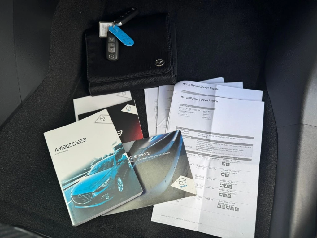 Hoofdafbeelding Mazda 3