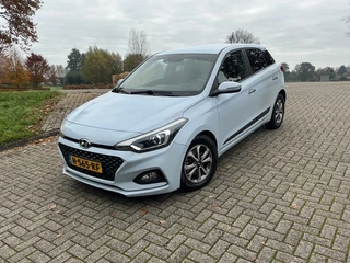 Hoofdafbeelding Hyundai i20 Hyundai i20 1.0 T-GDI PREMIUM