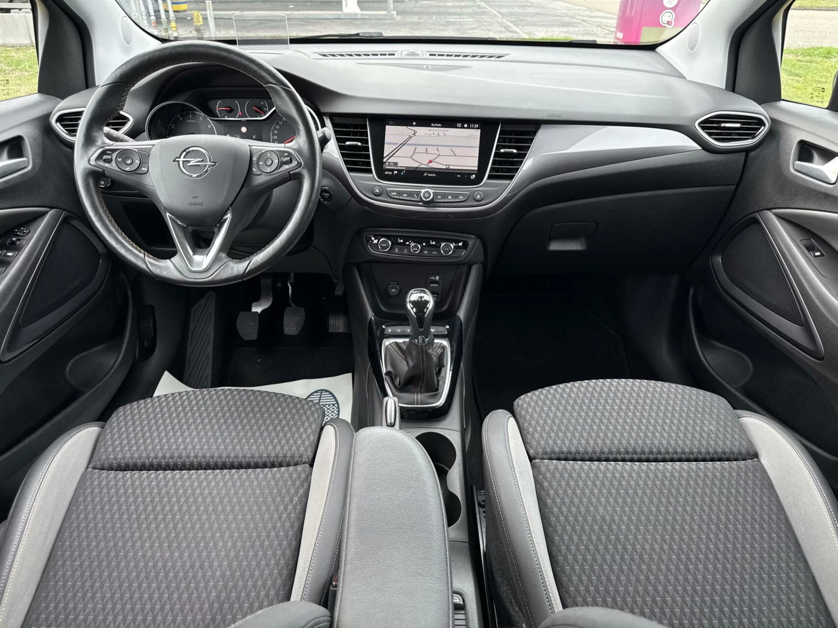 Hoofdafbeelding Opel Crossland X