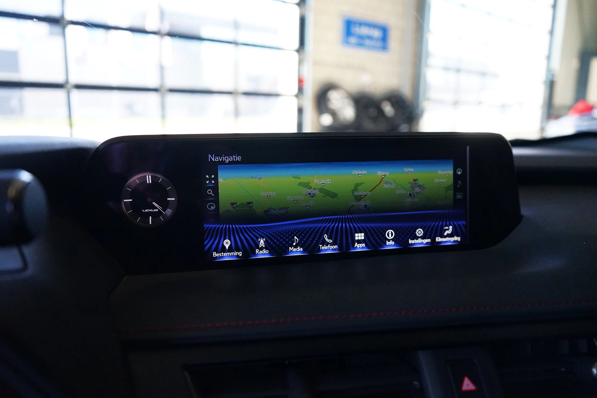 Hoofdafbeelding Lexus UX