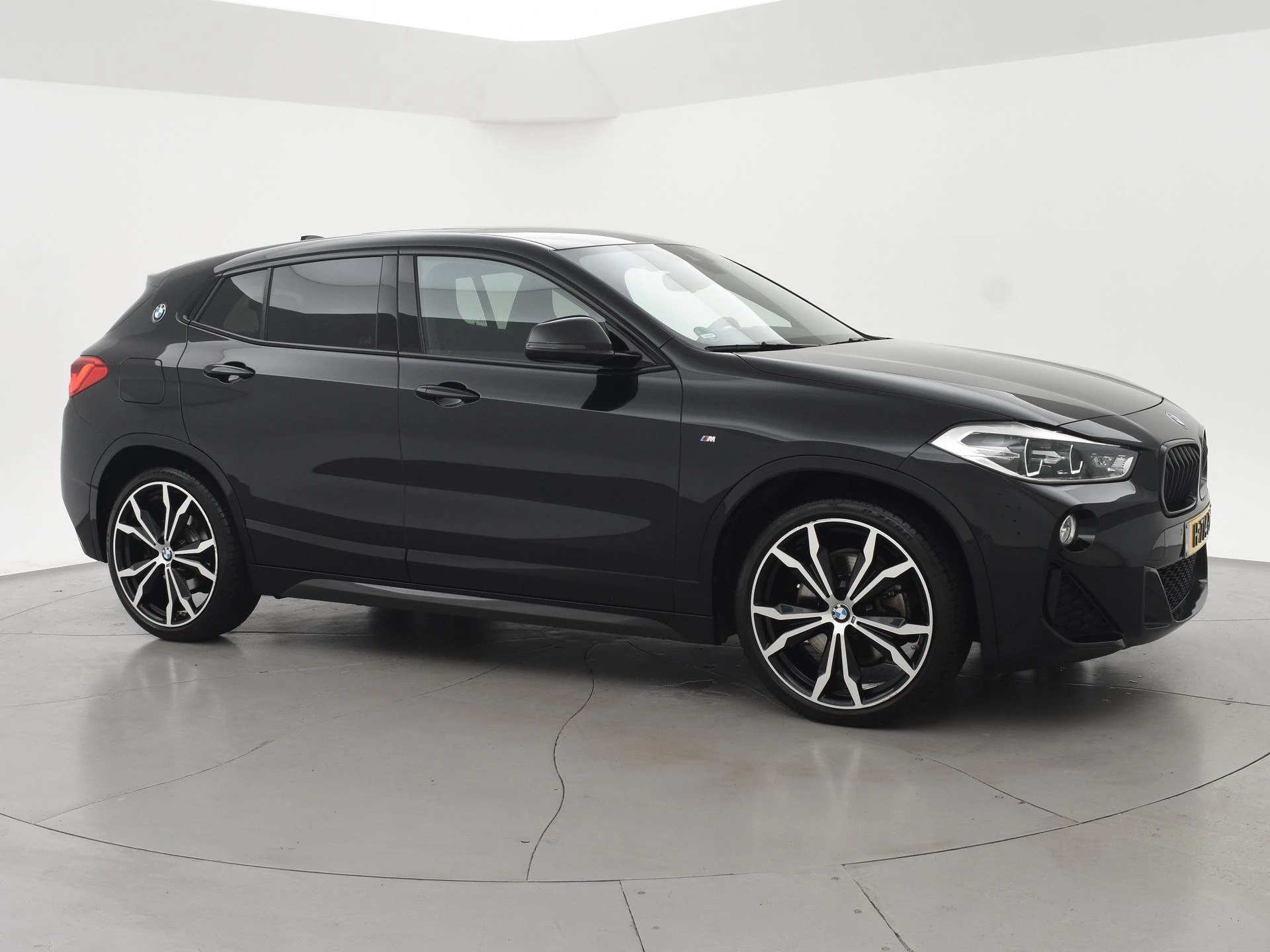 Hoofdafbeelding BMW X2