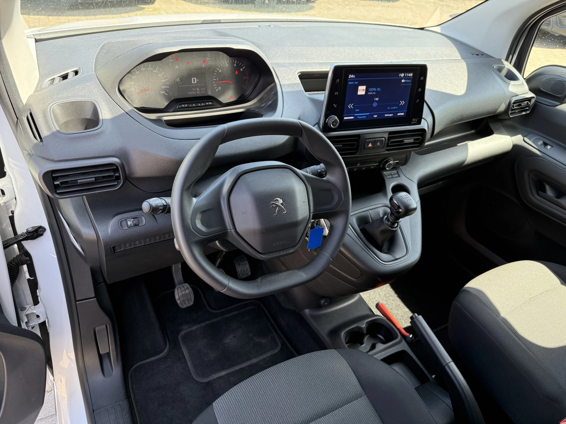 Hoofdafbeelding Peugeot Partner