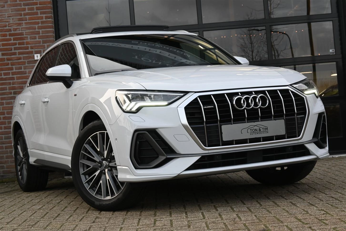 Hoofdafbeelding Audi Q3