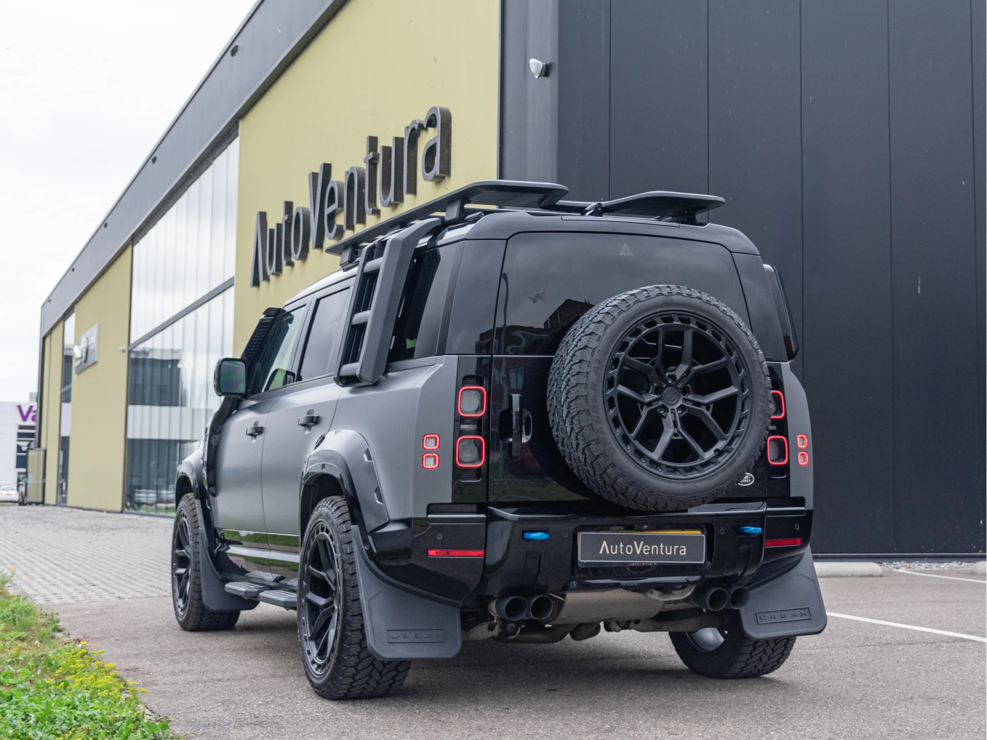 Hoofdafbeelding Land Rover Defender