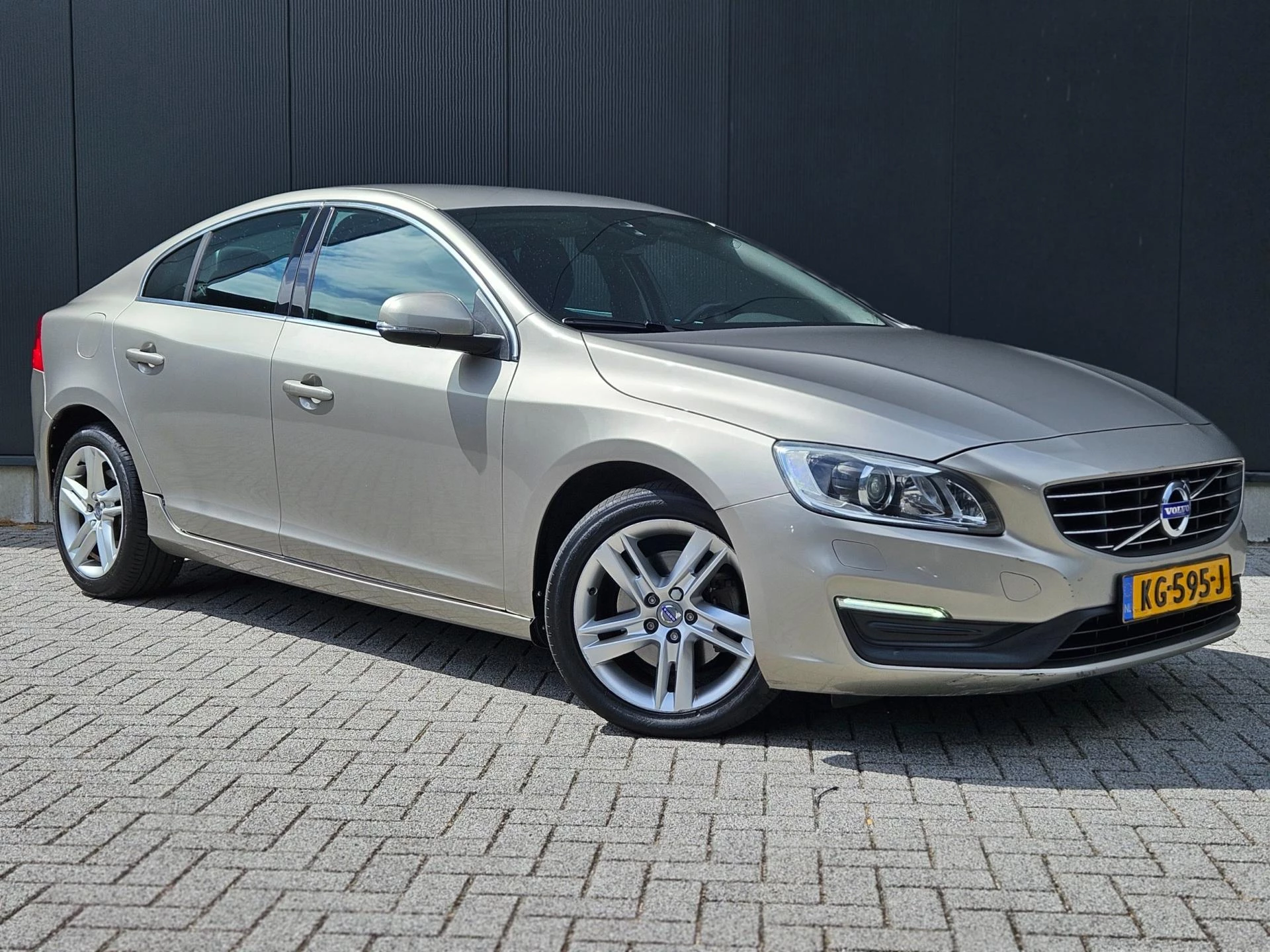 Hoofdafbeelding Volvo S60