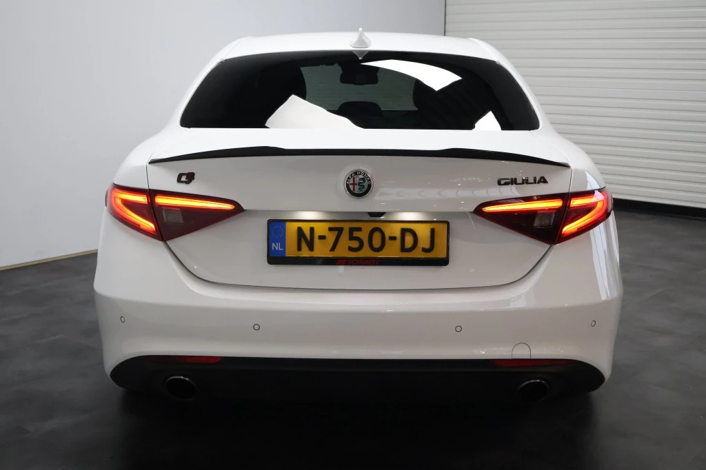 Hoofdafbeelding Alfa Romeo Giulia