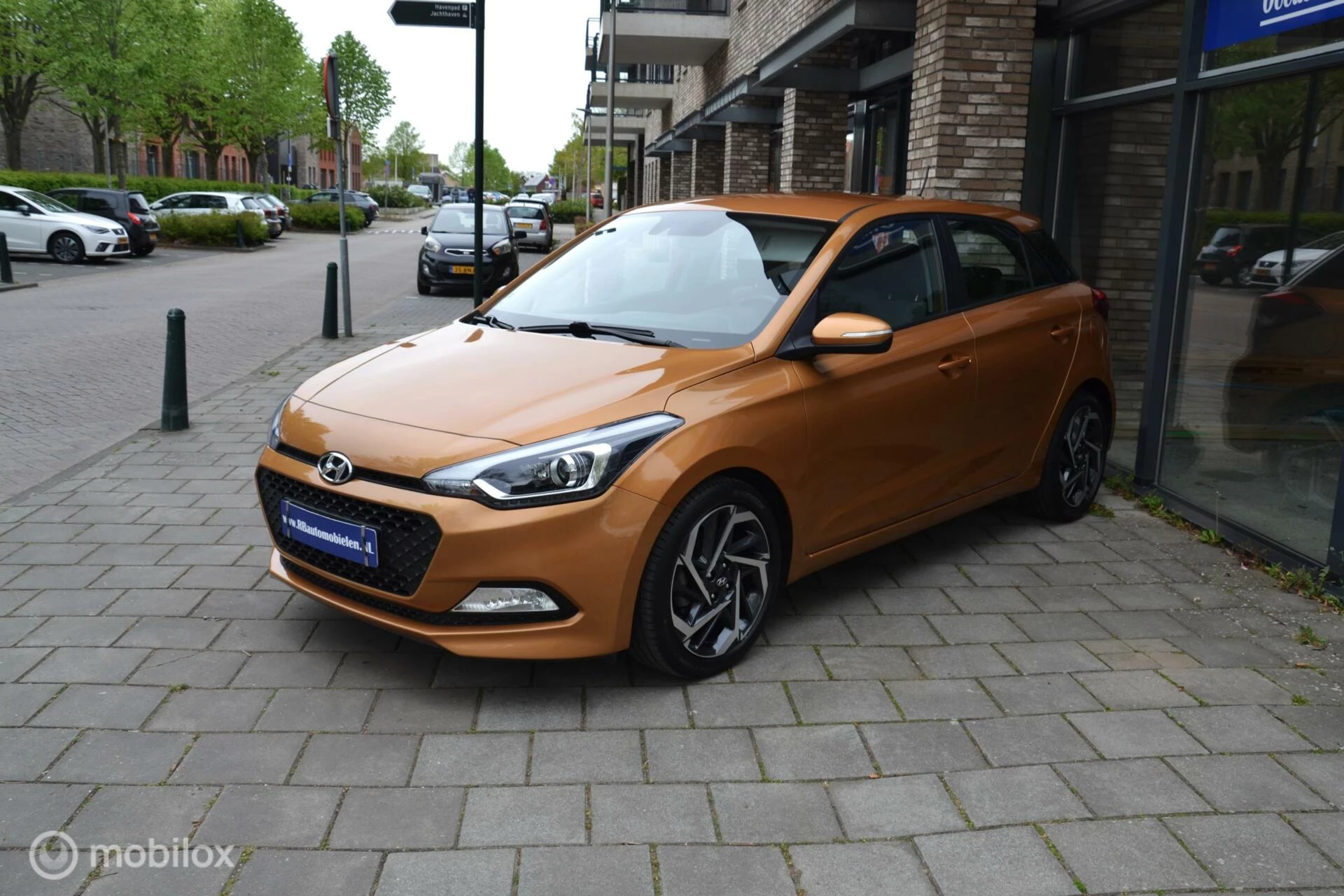 Hoofdafbeelding Hyundai i20