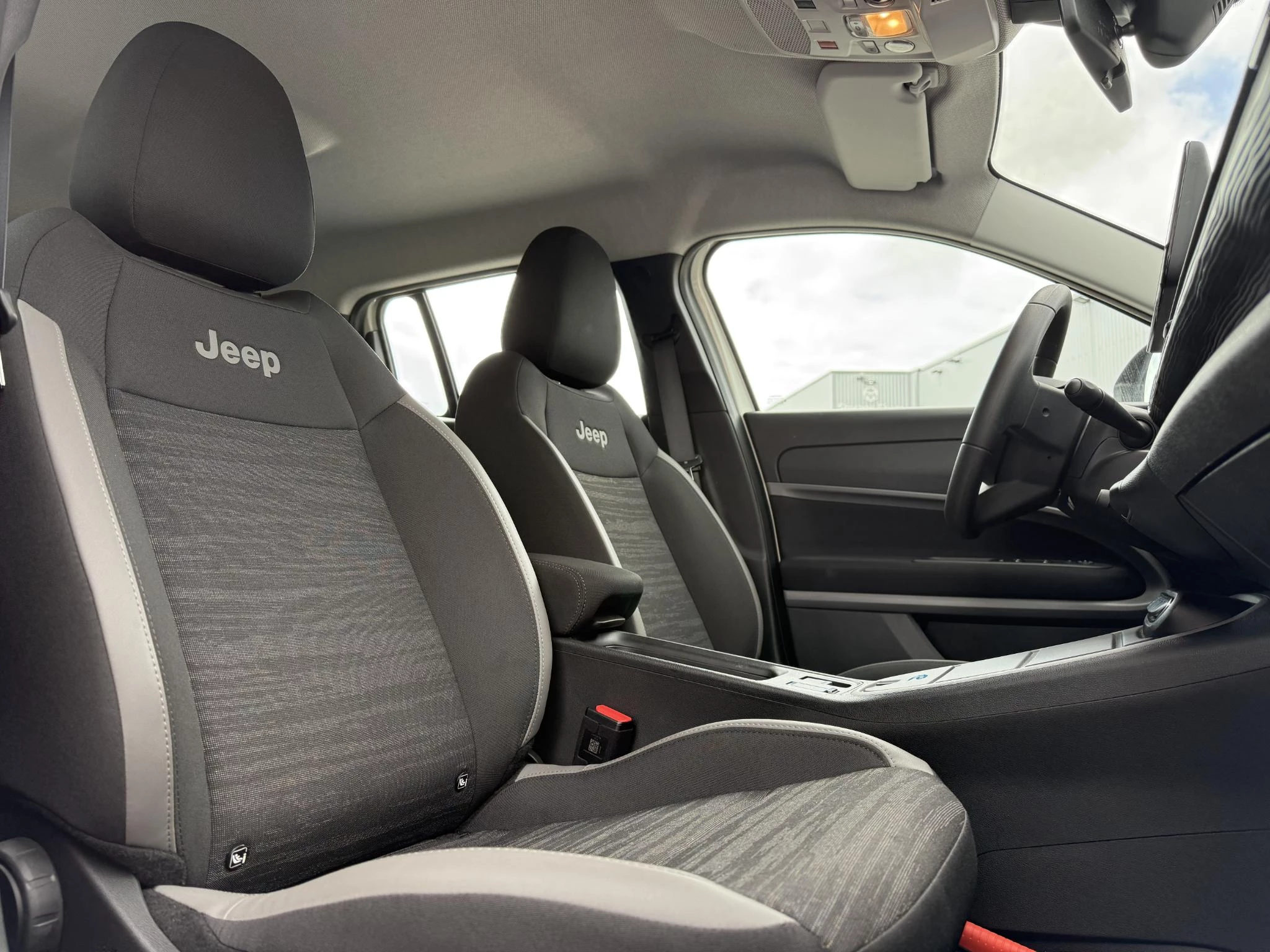 Hoofdafbeelding Jeep Avenger