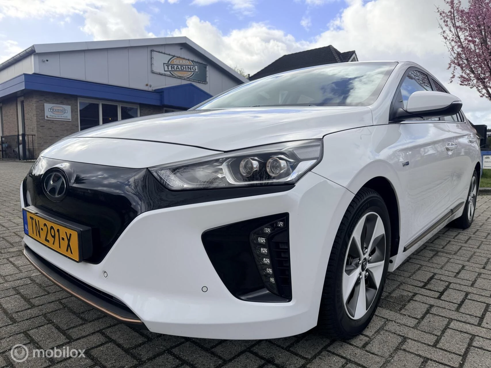 Hoofdafbeelding Hyundai IONIQ