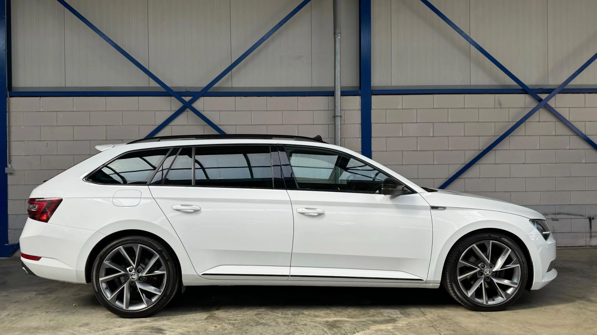 Hoofdafbeelding Škoda Superb