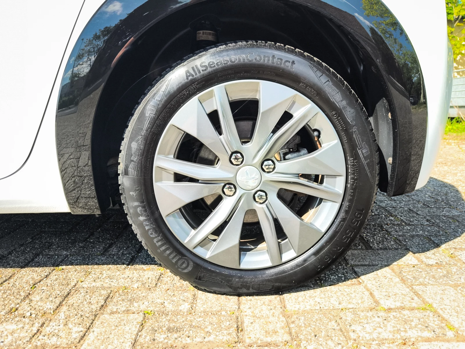 Hoofdafbeelding Peugeot e-208