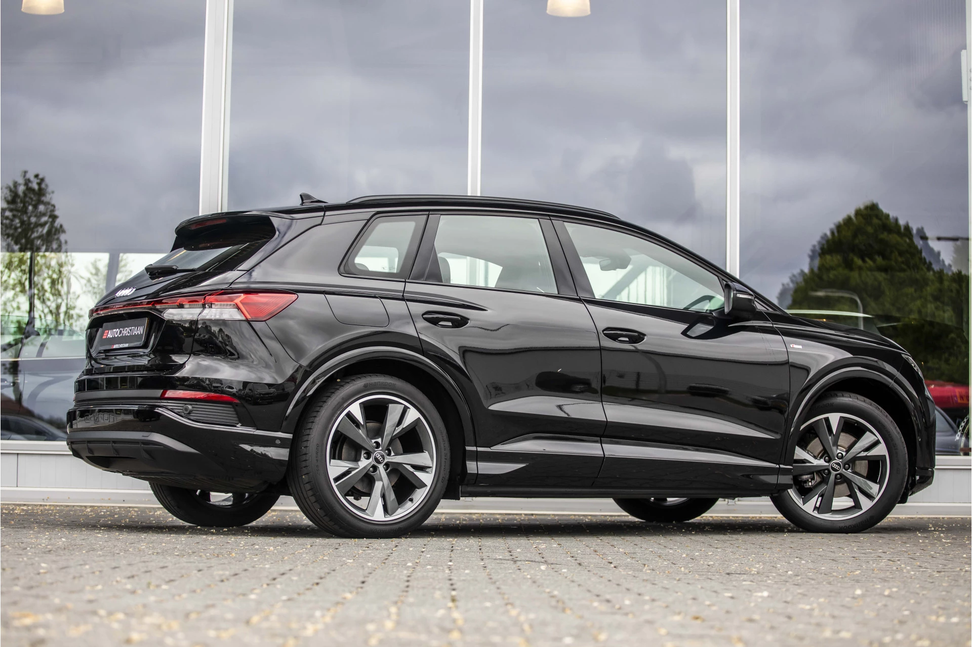 Hoofdafbeelding Audi Q4 e-tron