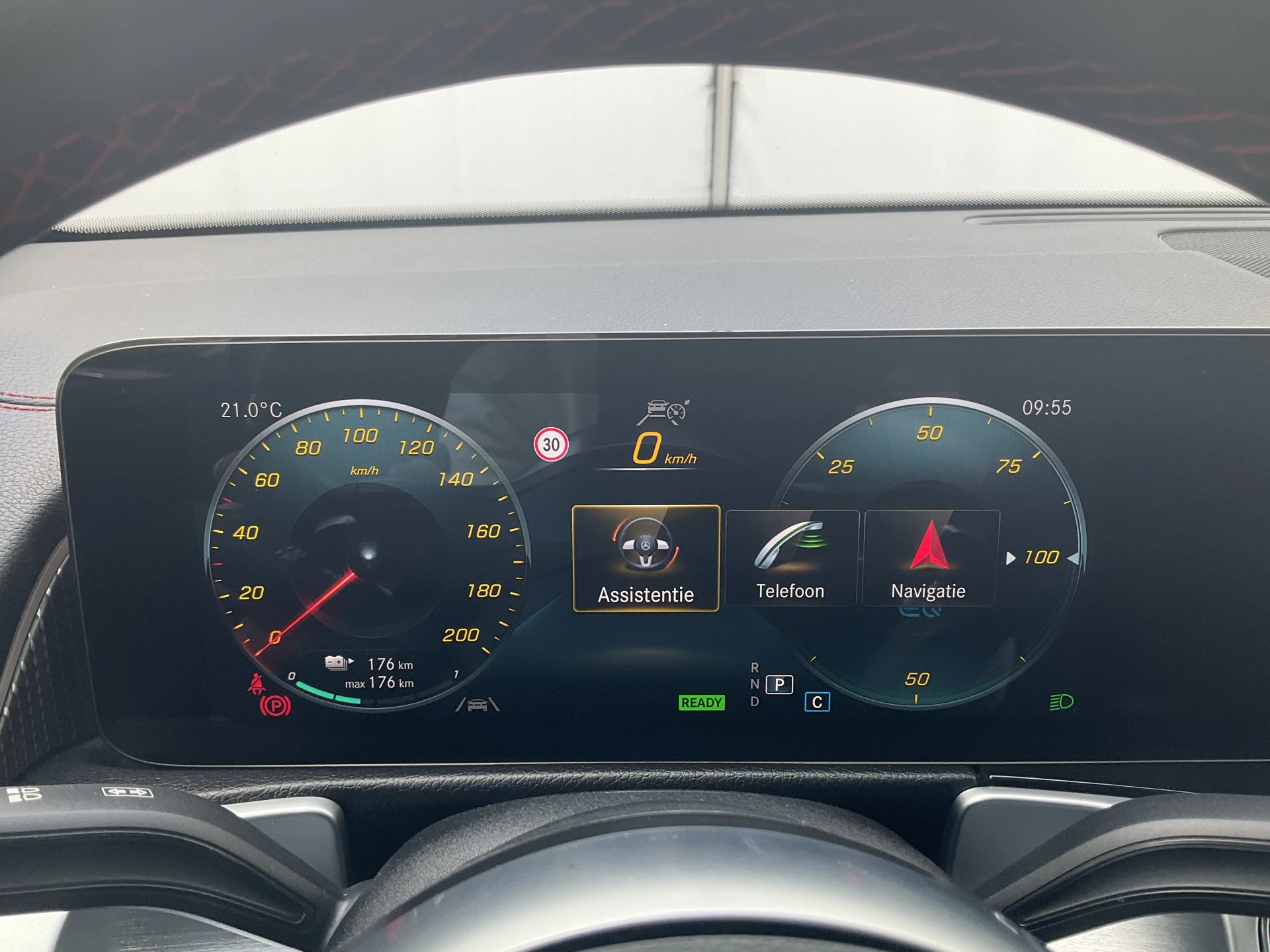 Hoofdafbeelding Mercedes-Benz EQB