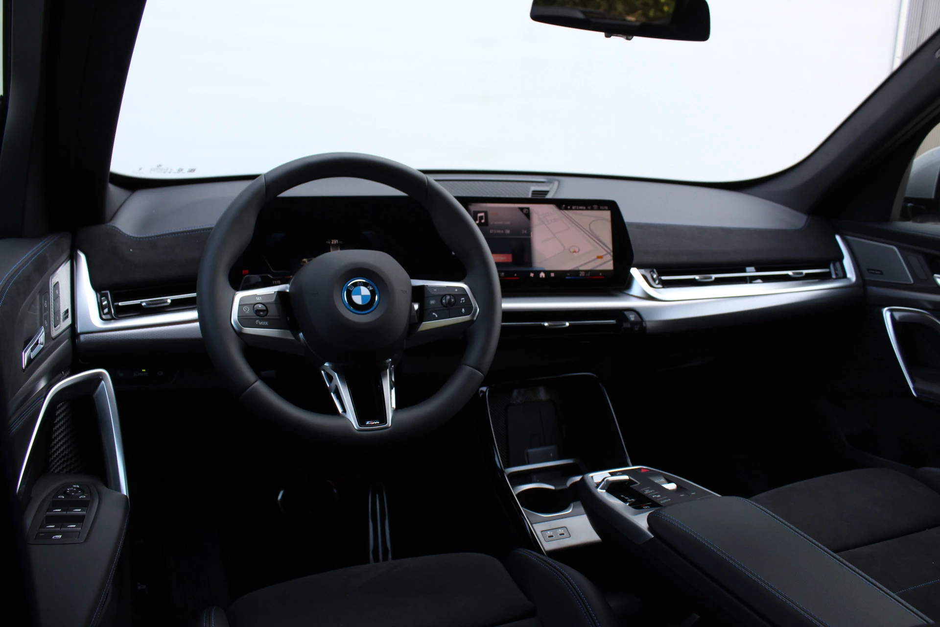 Hoofdafbeelding BMW iX1