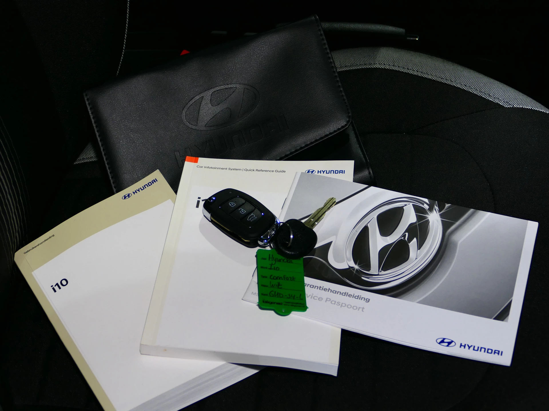 Hoofdafbeelding Hyundai i10