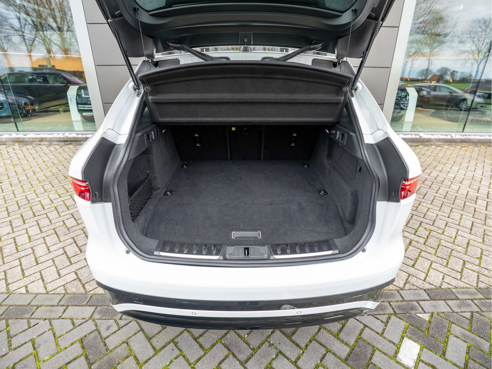 Hoofdafbeelding Jaguar F-PACE