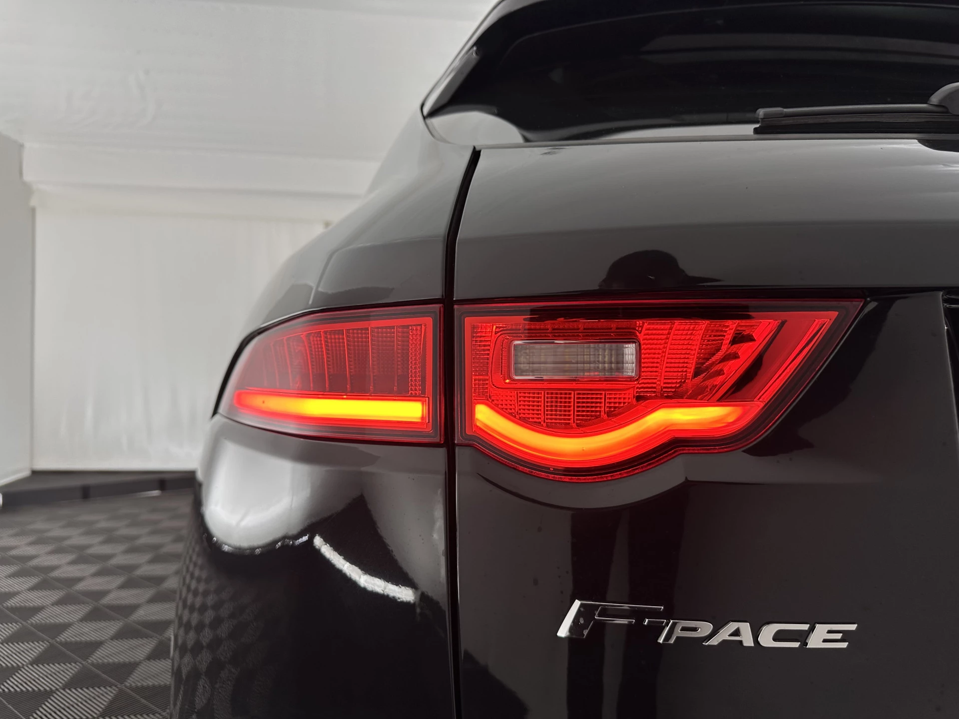 Hoofdafbeelding Jaguar F-PACE