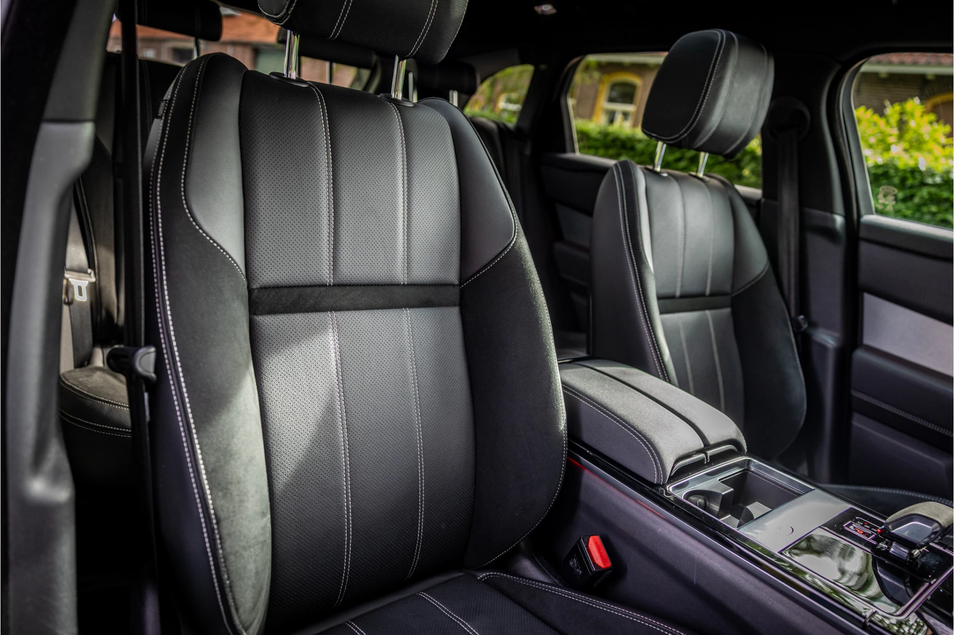 Hoofdafbeelding Land Rover Range Rover Velar